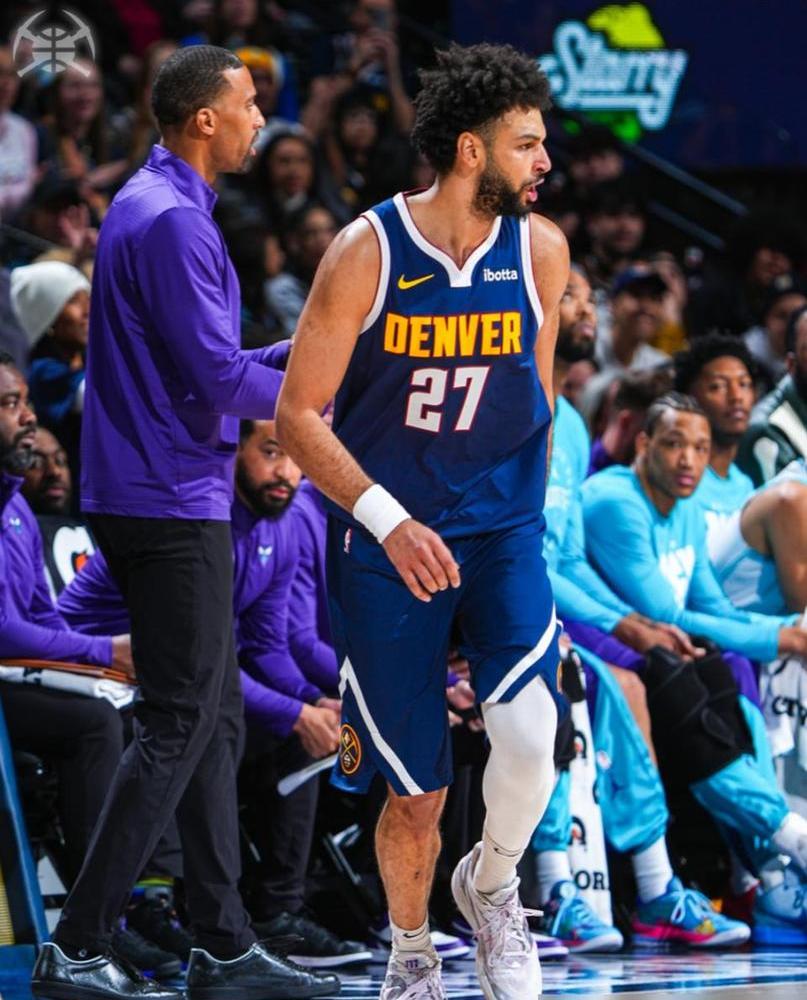 友博app下载 -关于里程碑夜！夏洛特黄蜂强势反弹，NBA季后赛关键时刻刷纪录，信心回归，训练强度明显提升的信息