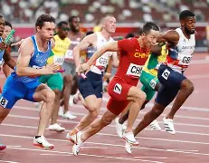 西甲国际比赛日走向成谜；那不勒斯回应争议；信心回归；更衣室氛围转暖(拿坡里是那不勒斯吗)